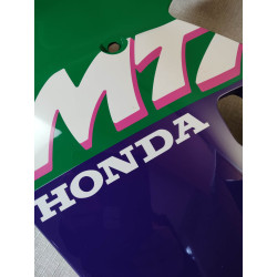 Flanc gauche carénage Honda MTX125 - Réf. 64230KS3850ZB