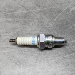 Bougie NGK CR6HSA Honda – Réf. 98056-56718