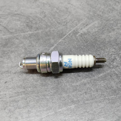 Bougie NGK CR6HSA Honda – Réf. 98056-56718