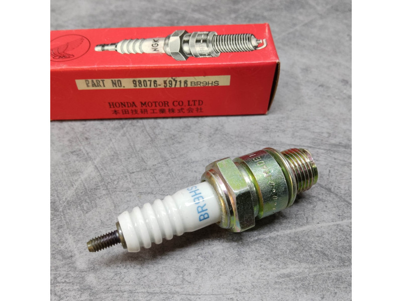 Bougie NGK BR9HS Honda 98076-59716 - Allumage 50cc