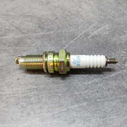 Bougie NGK DPR9Z Honda - Réf. 98061-59616
