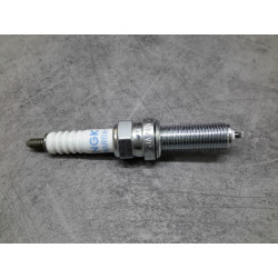 BOUGIE HONDA LMAR8A-9 NGK FORZA 250 SH300 31908-KTW-901