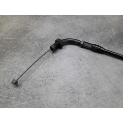 Câble de gaz (A) Honda VF750F 83/84 – Réf. 17910-MB2-020