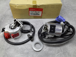 Kit de commodos droit et gauche HONDA VT750 06351-MEG-307 Shadow