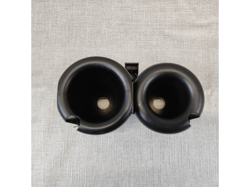 Bouche d'air droite bridée occasion Honda CBR1000 - 17215-MFL-621