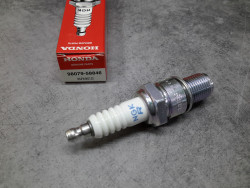 Bougie NGK BR8ES HONDA 98079-58846