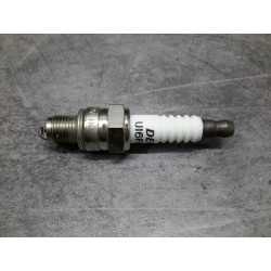 Bougie DENSO U16FSR-UB Honda GX100 - Réf. 98056-55757