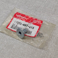 Entretoise épaulée réservoir Honda XL1000V Varadero 17526-MBT-610