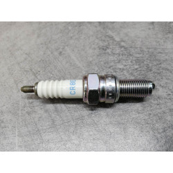 Bougie NGK CR8E Honda CBR125 - Réf. 98059-58816