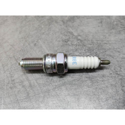 Bougie NGK CR8E Honda CBR125 - Réf. 98059-58816