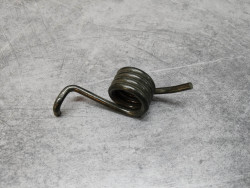 Ressort rappel repose-pied avant droit Honda 50617-KA3-730