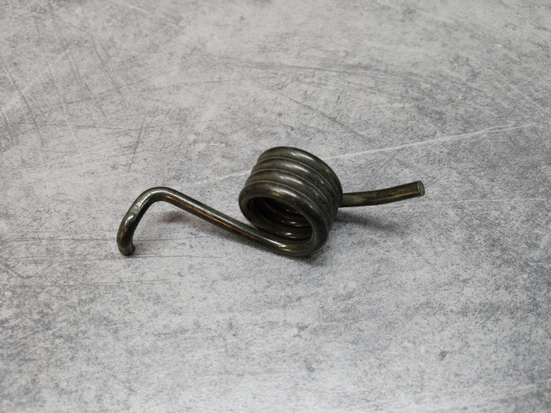 Ressort rappel repose-pied avant droit Honda 50617-KA3-730