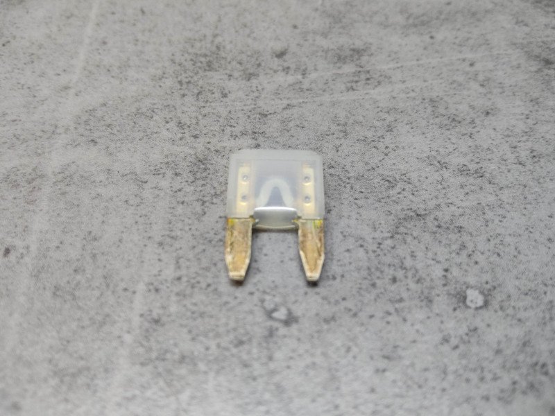 Mini fusible lame 25A Honda 98200-42500 | Pièce électrique