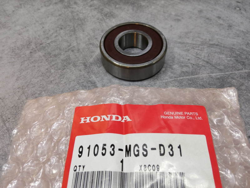 Roulement à billes radial Honda 91053-MGS-D31