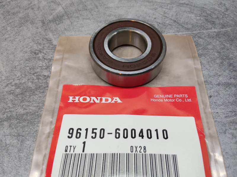 Roulement à billes CBF1000F VT600C VFR750 COTA 4RT CMX250 HONDA 96150-6004010