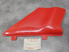 Cache latéral droit rouge R23 Honda – Réf. 83600-167-000ZA
