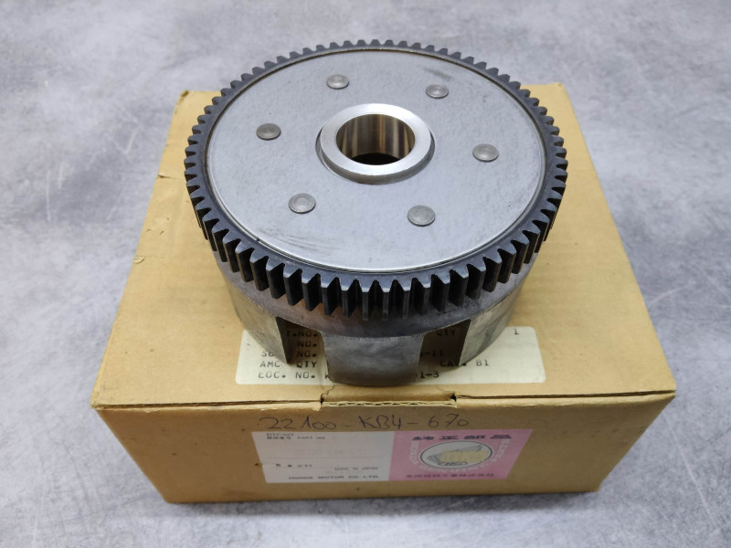 Cloche Embrayage Honda 22100-KB4-670 CA125 CB250 CM125 CMX250