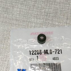 Joint de queue de soupapes pour modèles FJS600A3 à AB  FJS600D6 /DB NSS300D