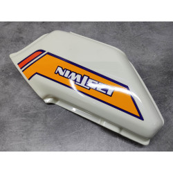 Cache latéral droit Honda CB125T2 - Réf. 83540-399-700ZG