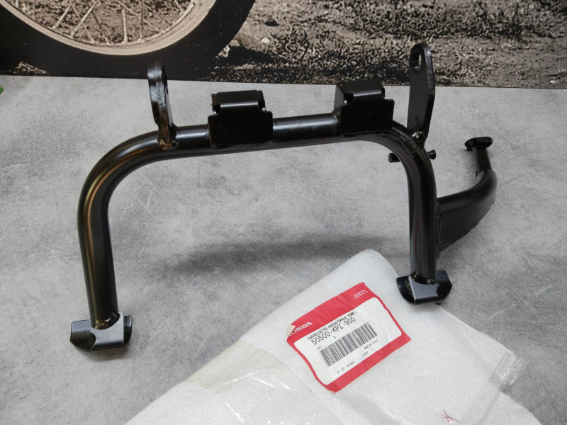 Béquille Centrale Honda NES125 SES125 50500-KPZ-900 Neuve