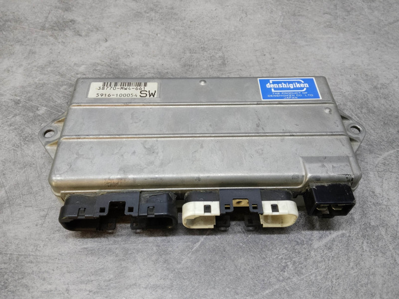 Unite PGM-FI RVF750R RC45 HONDA 38770-MW4-661
