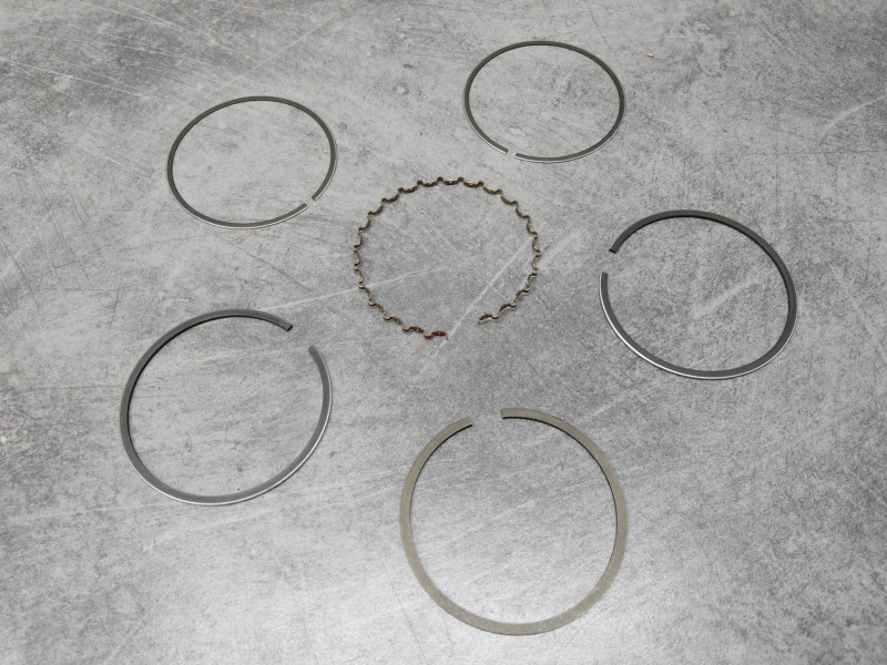 Jeu de segments cote 0,25 Honda 13012-KB4-305 - Pièce neuve