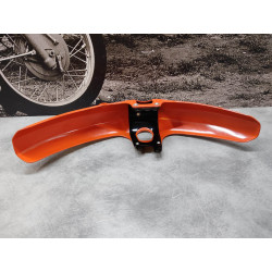 Garde boue avant orange YR-26 Honda CB125T - Réf. 61100-399-620ZD