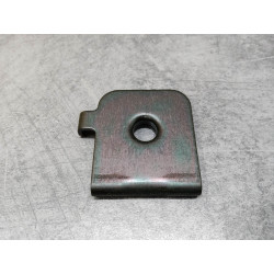 Plaque Écrou 8mm Honda XRV650 XRV750 Africa Twin 64211-MS8-000