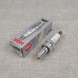 Bougie NGK IR IMR9D-9H  Honda VFR800F VFR800X 31911-HW1-671