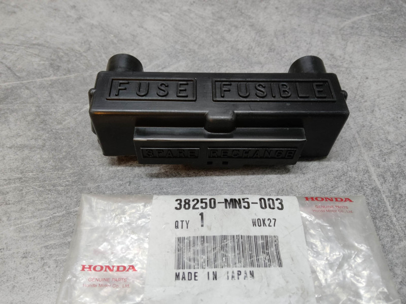 Boîtier Fusibles Honda GL1500 Neuf - Réf. 38250-MN5-003