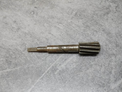 Vis sans fin de prise de compte tours de CB500F-CB550f HONDA 12431-323-000
