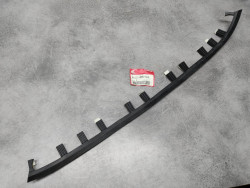 Joint pare-brise GL1500 HONDA 64111-MN5-000