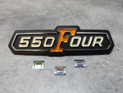 Logo cache lateral CB550 HONDA 87124-374-000A