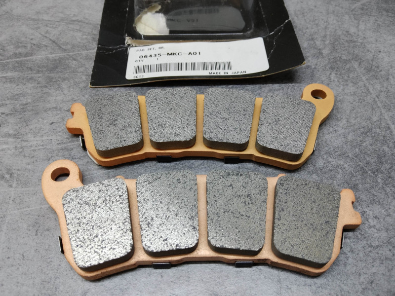 Plaquettes Frein Arrière Honda GL1800 Gold Wing 06435-MKC-A01