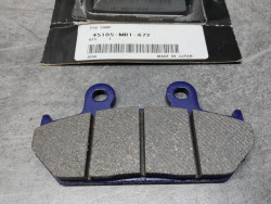 Plaquette frein avant (NAS) CB125TT VT600C HONDA 45105-MR1-672