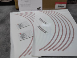 Kit Stickers Roue Honda 08F84-MFJ-820A - Pièce Neuve