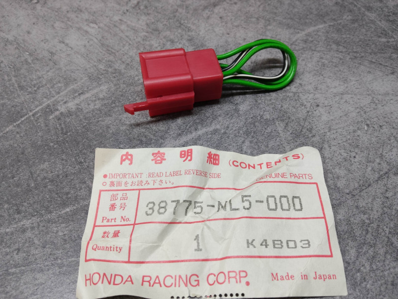 Prise coupler AFC (+10%) HRC RC45 RC30 HONDA 38775-NL5-000