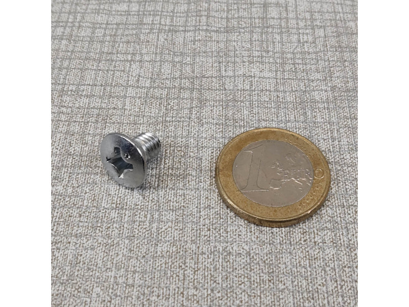Vis Cruciforme Tête Bombée 6x10mm Honda 93700-0601002