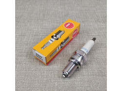 Bougie NGK DR9EA Honda - Référence 1078455