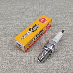 Bougie NGK DR9EA Honda - Référence 1078455