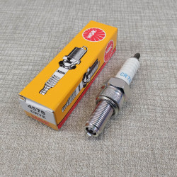 Bougie NGK Standard CR7E - Pièce Honda Réf. 1078649