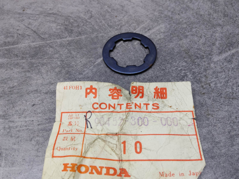 Rondelle cannelée Honda CB750 – Réf. 90452-300-000