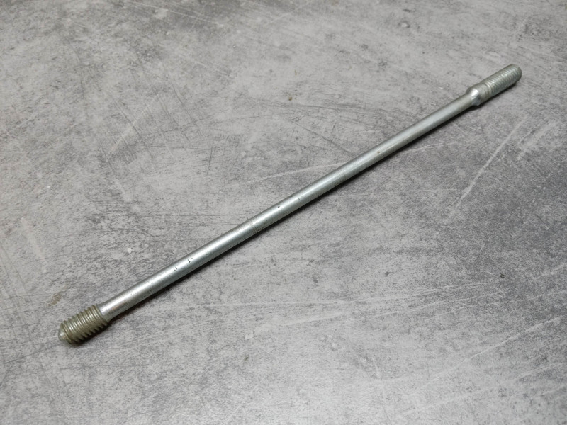 Goujon bloc cylindre Honda CB750 - Réf. 90033-300-030