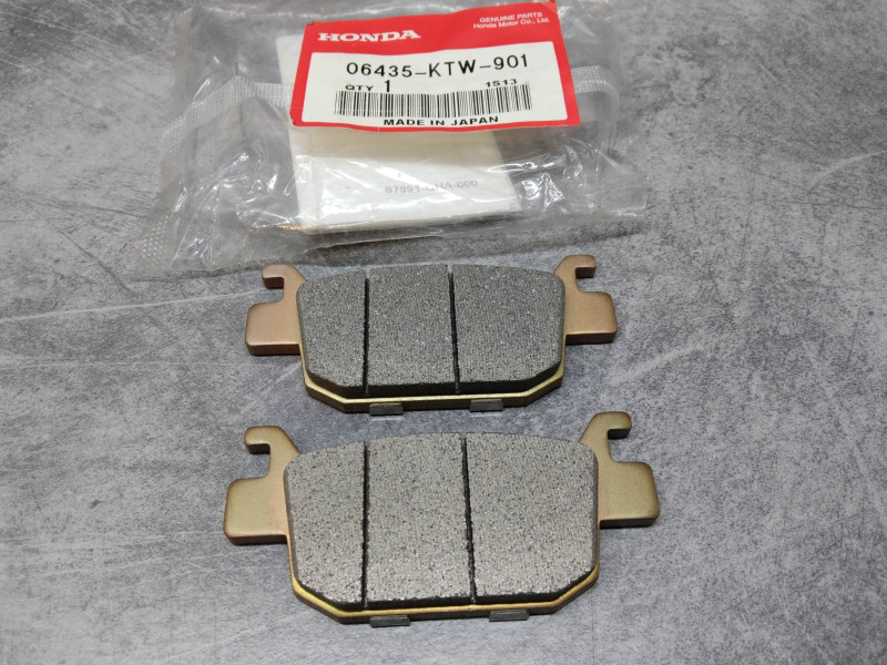 Plaquettes Frein Arrière Honda SH300 - Réf. 06435-KTW-901