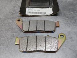 Jeu plaquettes frein avant CB650F HONDA 06455-MJE-D02
