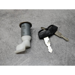 Serrure verrouillage SCV100F HONDA 77239-KRP-981