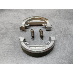 Mâchoires de frein Honda PC50M PS50M PA50 - Réf 45130-148-670