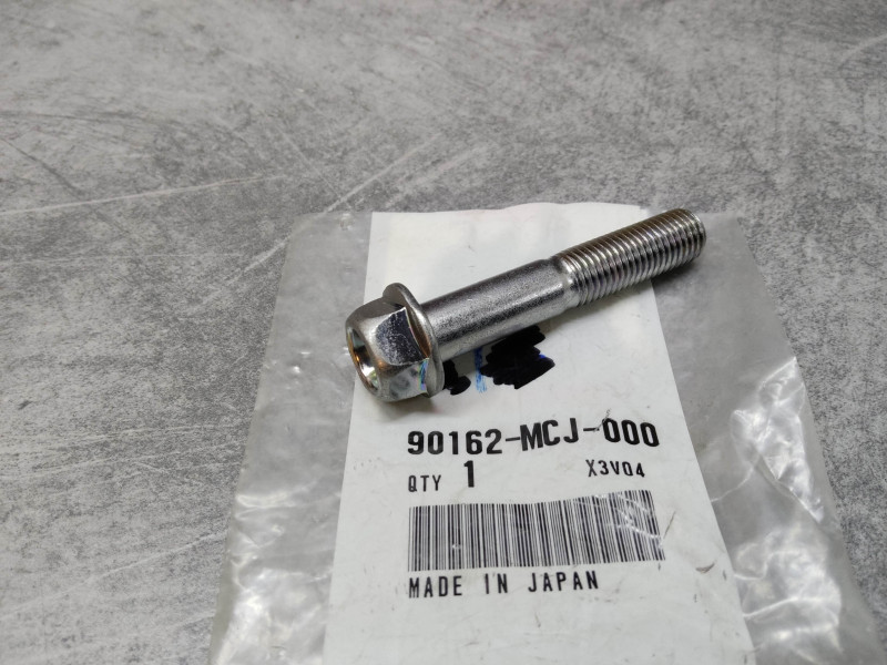 Visserie Honda CBR600F - Référence 90162-MCJ-000