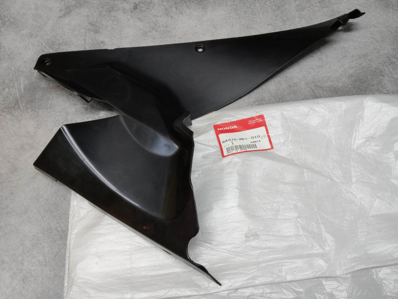 Garniture gauche CBR1000R HONDA 64375-MEL-010OCC