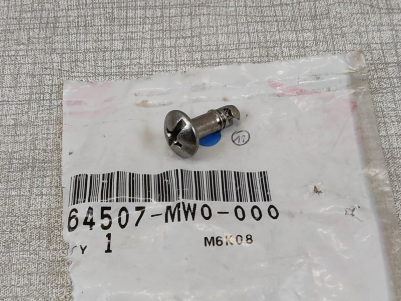 Vis quart de tour 6x16 mm CBR900RR 1997 HONDA 64507-MW0-000